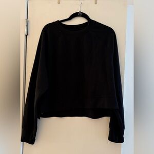 Women's Offline by Aerie crewneck Black Sweatshirt size medium